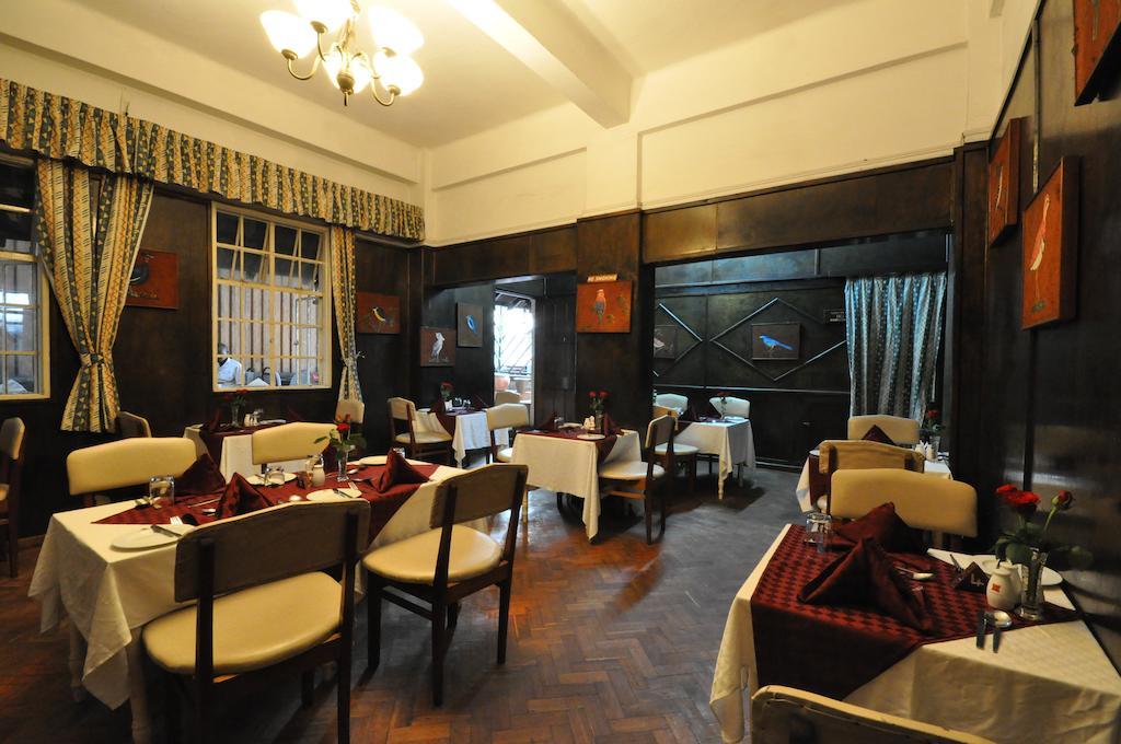 The Oakwood Hotel Nairobi Exterior foto